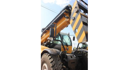 Телескопический погрузчик XCMG XT18010K